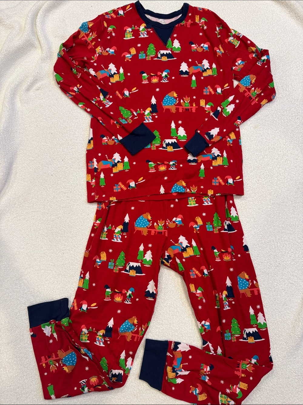 Wondershop Red Holiday Camp-Print Mens Size Medium Pajama Set with Navy Cuffs